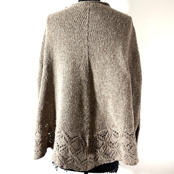 Sutton Studio Wool blend Tan poncho - Picture 3 of 6